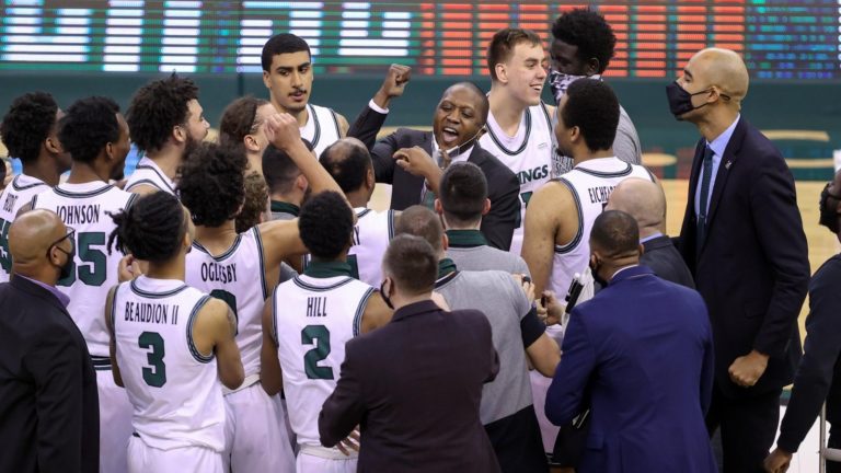 Vikings make history versus Norse