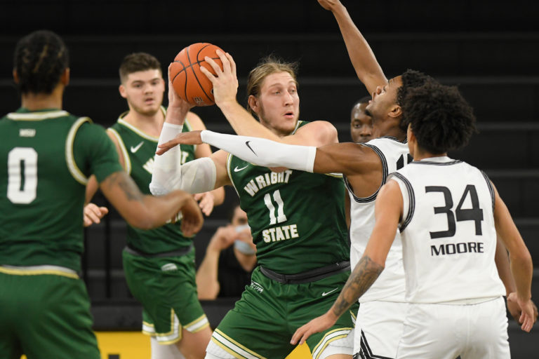 A Tale of Two Games: Wright State turns heads in multiple ways