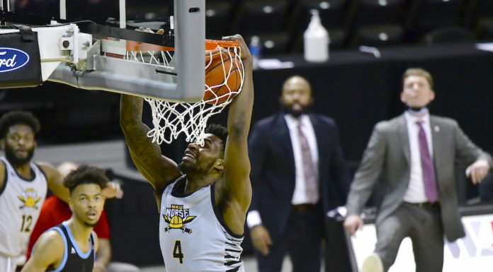 Could Adrian Nelson be coming to an ‘All-Horizon League’ team near you?