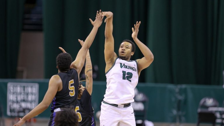 Vikings down Mastodons, earn date with Panthers
