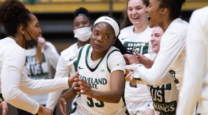 Leo, Cleveland State Use Superb Second Half to Rout ETSU in Season Opener