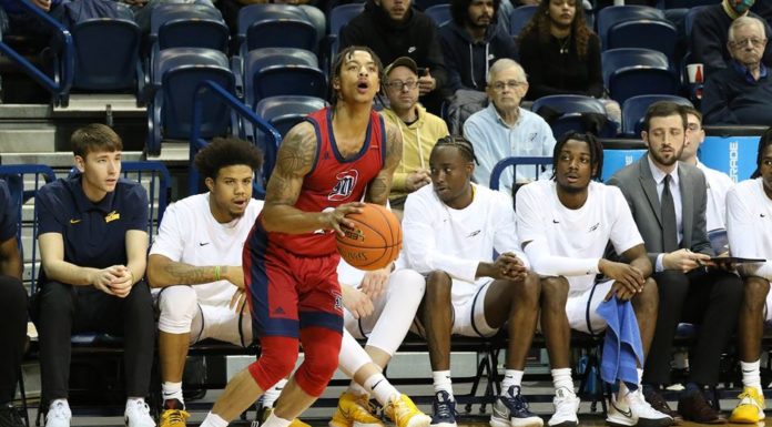 Titans fail to launch versus Rockets