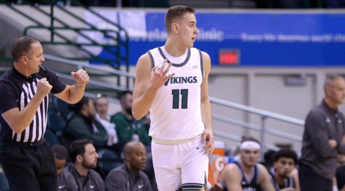 Vikings off to hot start in conference play