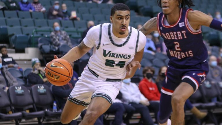 Vikings upend Penguins and Colonials