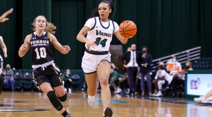 Cleveland State closes in on bye after three-game Michigan sweep