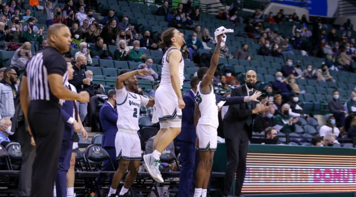 Vikings get back on track; sweep Wisconsin trip