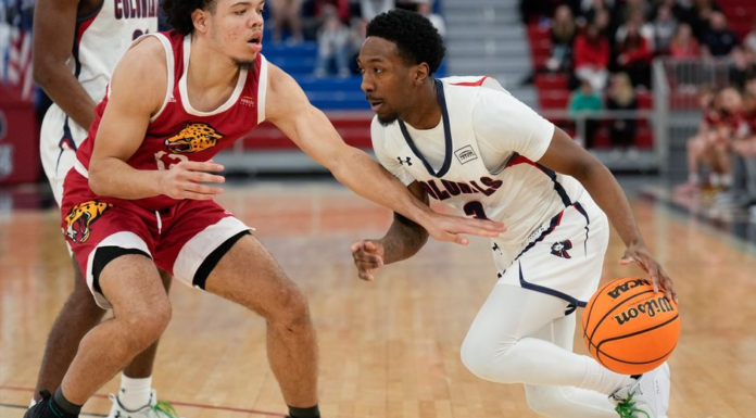 Colonials rebound from blowout; outlast winless Jaguars