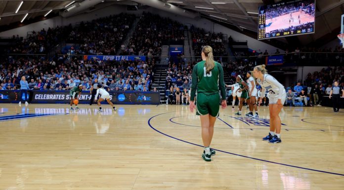 Siegrist, early jitters too much for Vikings in NCAA Tournament defeat