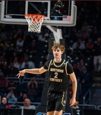 No. 16 Seed Norse battle to the bitter end