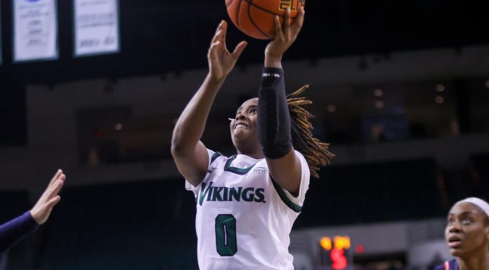 Vikings mainstays Smith, Williams and Ly enter transfer portal