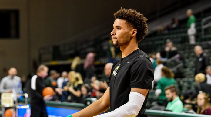 Wright State double header: Women get their first win, men fall in nail biter
