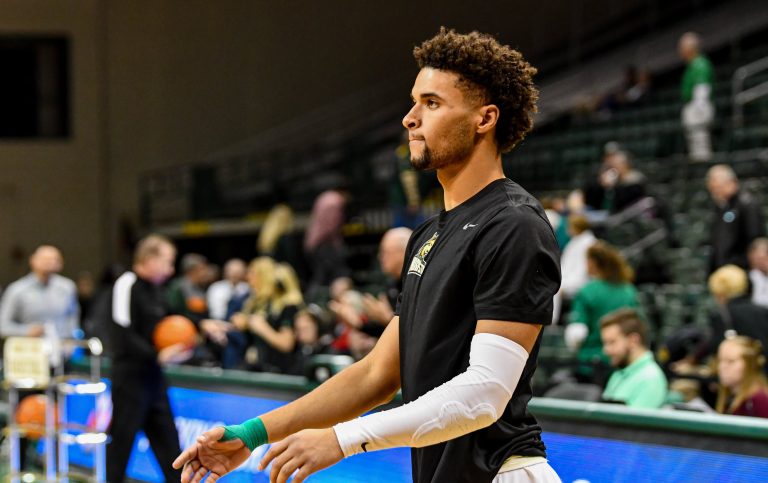 Wright State double header: Women get their first win, men fall in nail biter