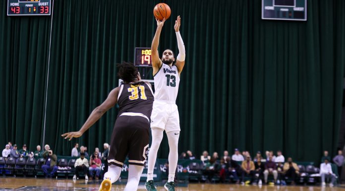 Vikings back on track heading into league play
