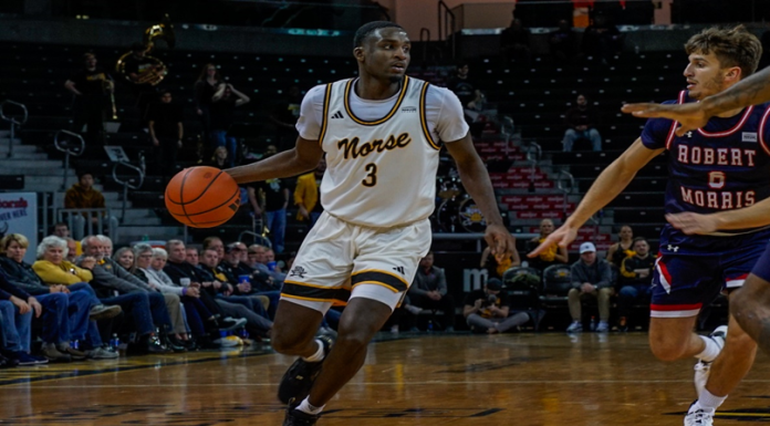 Norse overpower Robert Morris in HL opener, 77-59