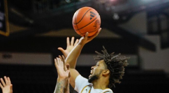 Norse home court advantage pays off against Wisconsin rivals