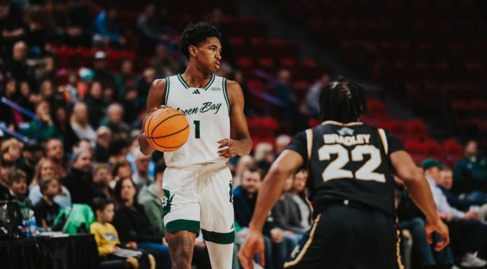 Phoenix crushed by Mastodons