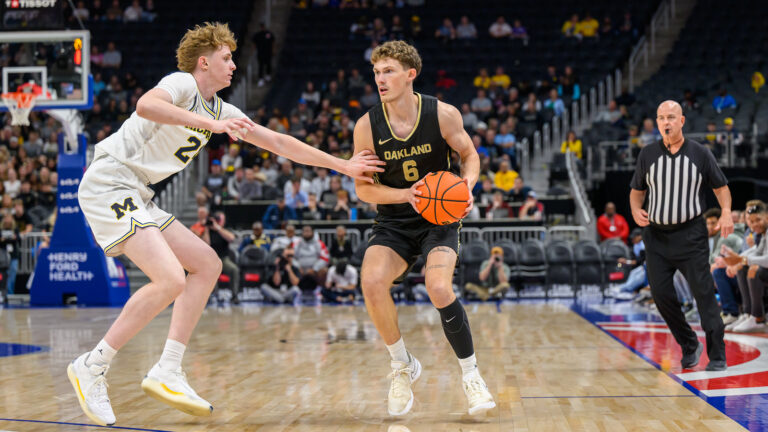 First mid major opponent of the year awaits as Oakland hosts Eastern Michigan