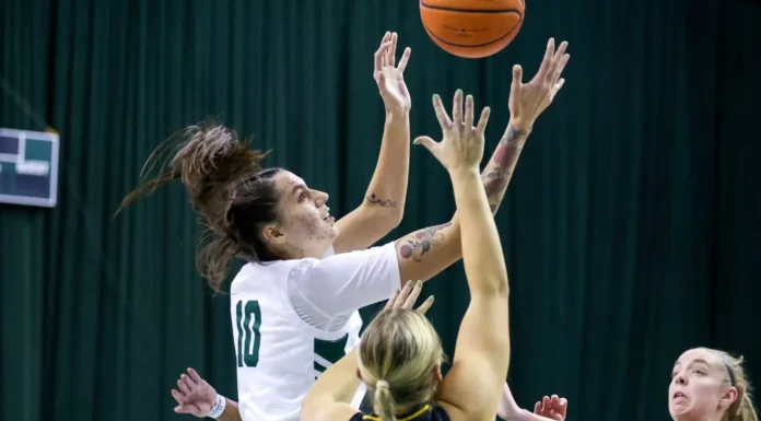 Vikings’ improbable rally bests Milwaukee in overtime