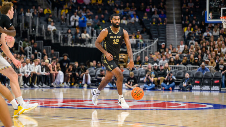 Horizon League play begins as Oakland hosts Wright State