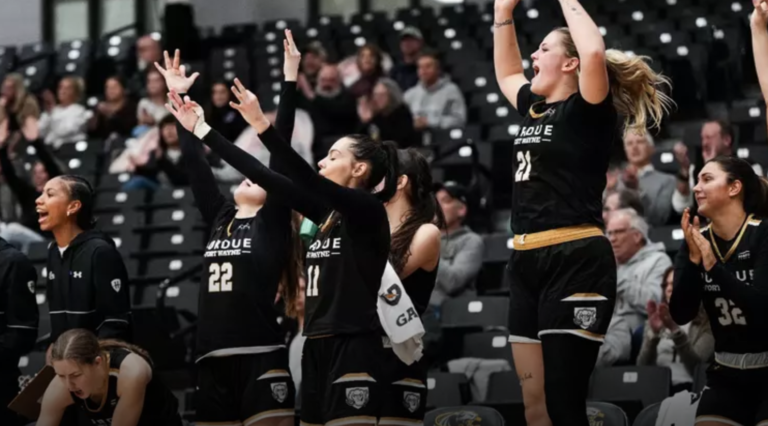 Purdue Fort Wayne Steamrolls Milwaukee Setting Up Collision Course With Green Bay
