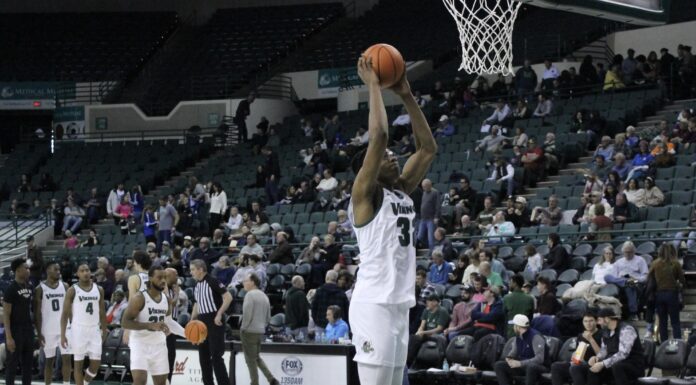 13 going on…Top 25? Vikings beat Purdue-Fort Wayne to continue amazing run