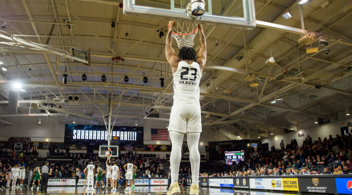 Oakland wraps up regular season with Wisconsin trip