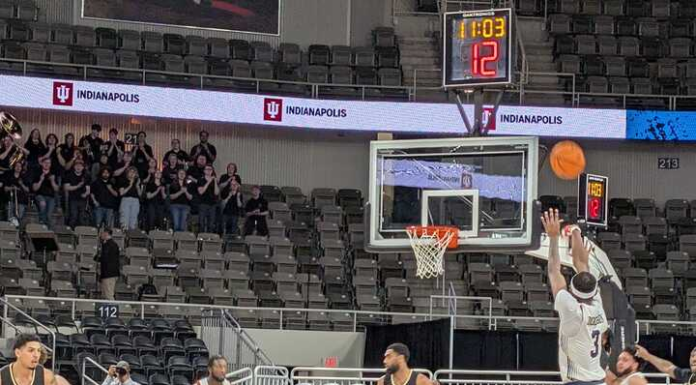 Top-seeded Robert Morris men complete comeback against Oakland in Horizon League classic