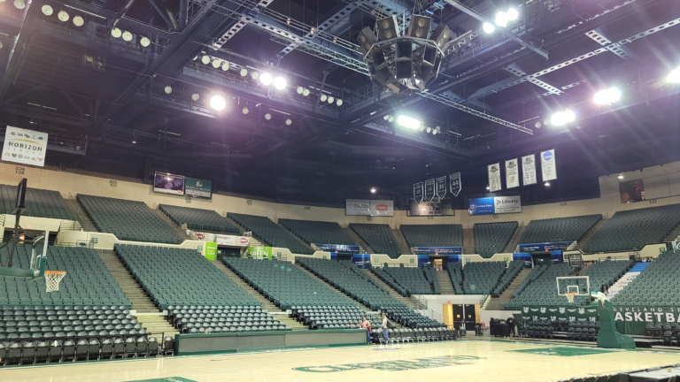 Who will replace Daniyal Robinson at Cleveland State?