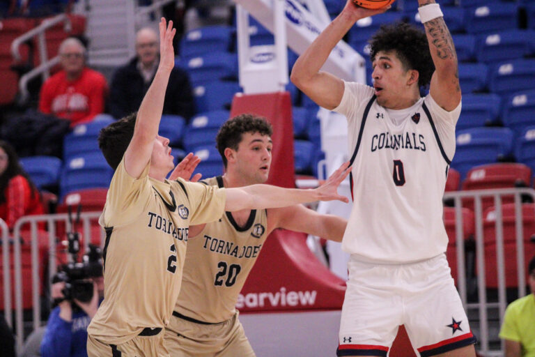 RMU Men’s Basketball with Comfortable Win over Geneva in Home Opener