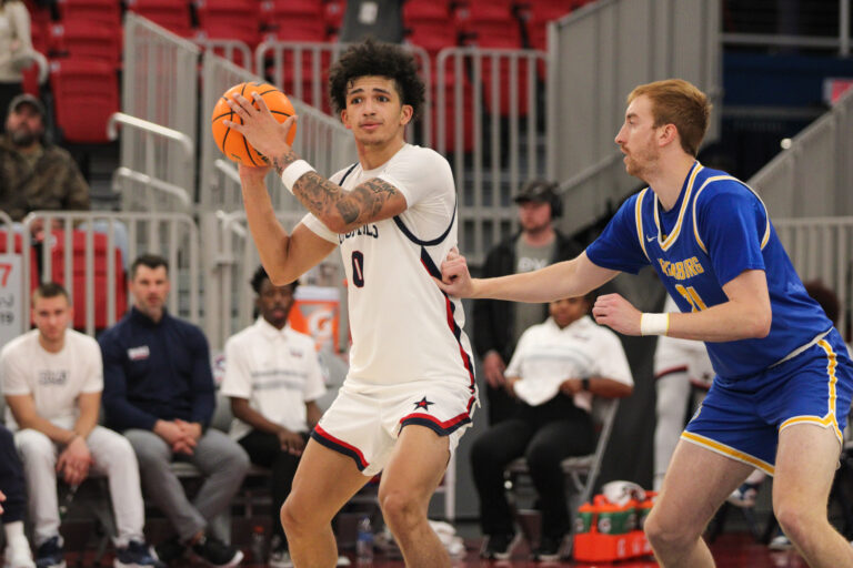 RMU Surge Past Pitt-Greensburg After Tight First Half