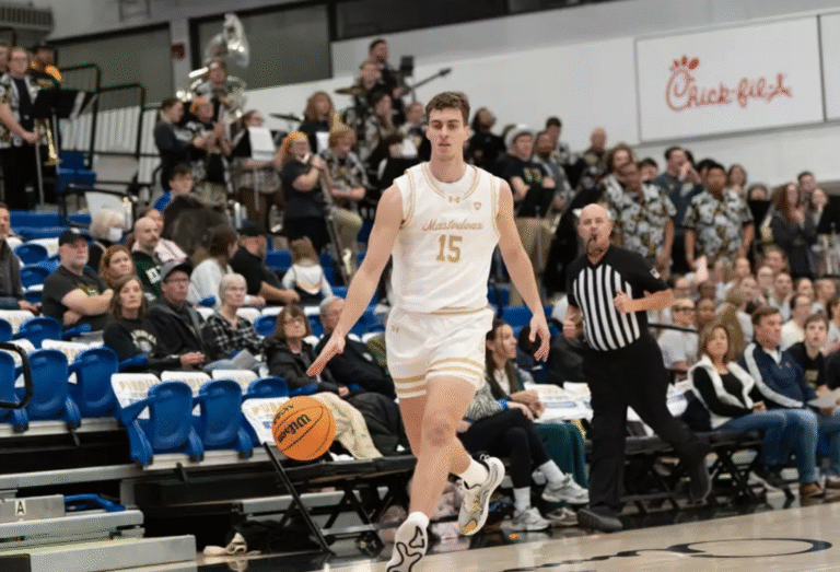 Mastodons Beat Up on Boyce, Coffman Wins Number 200
