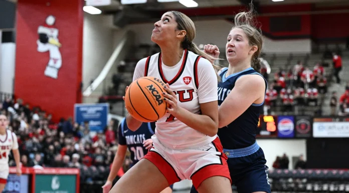 Hernandez Puts Up Career Game Against Former School in YSU’s Road Win
