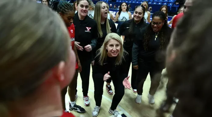 YSU Women’s Basketball “Zips” by Akron on Sunday Afternoon