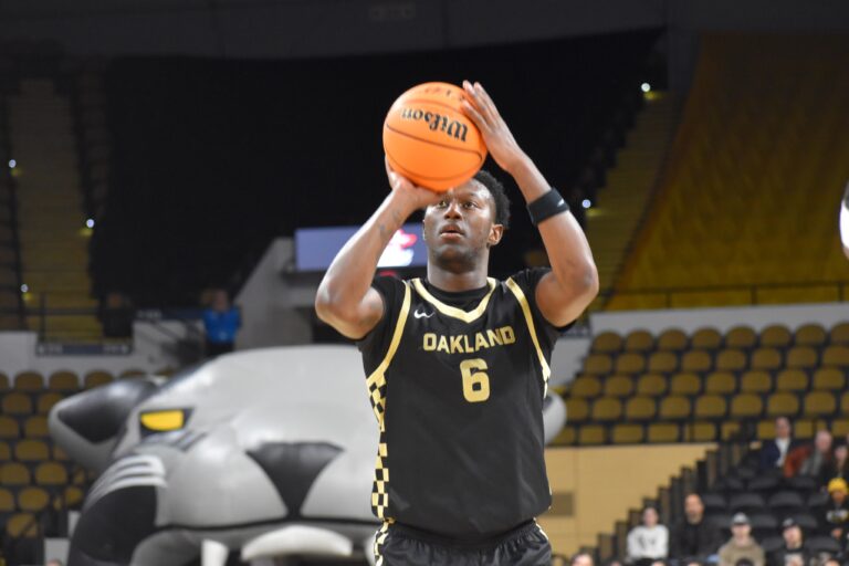 Oakland Gets Bounce Back Win at Milwaukee