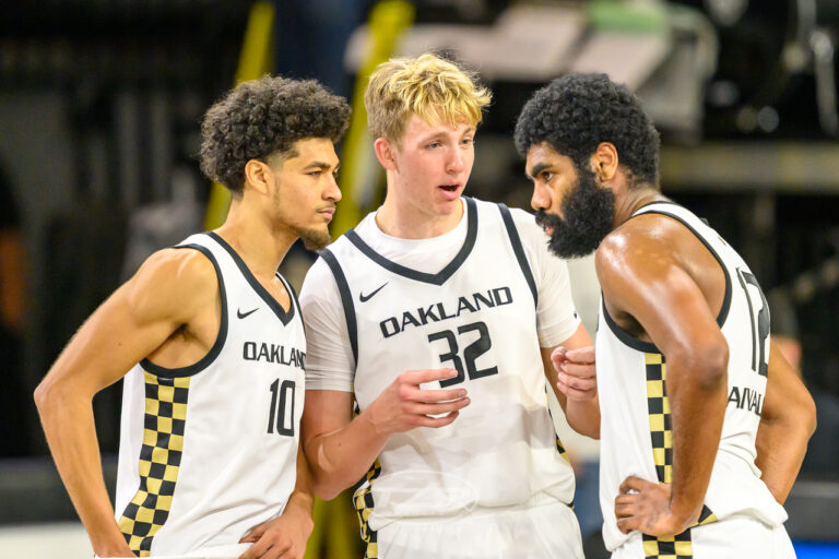 First Half Struggle Leads to Oakland Loss Against Wright State