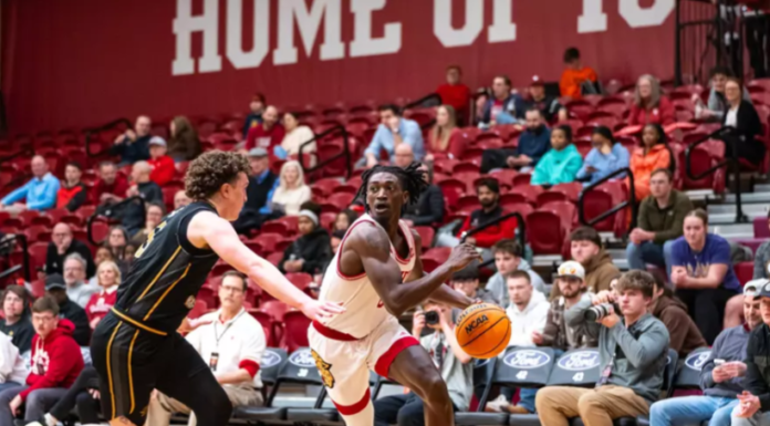 Frenzied Final Minute Falls Just Short for the Jags