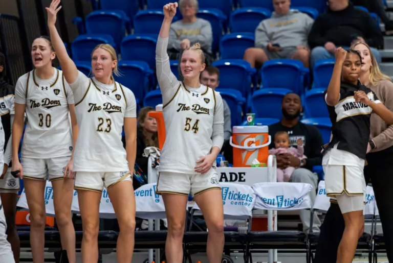 Mastodons Break Titans’ Hearts in Low Drama Win