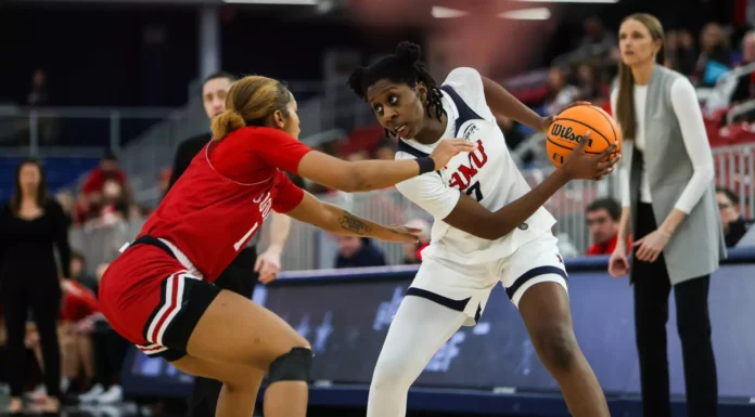 Tough Shots Push Robert Morris to Bottom Half of Standings