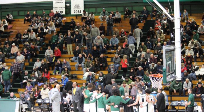 Vikings Victorious After Venue Variation, but Lack Luster in Loss CSU played against Oakland in Woodling Gym following a heating issue in the Wolstein Center. Photo by Greg Kula.