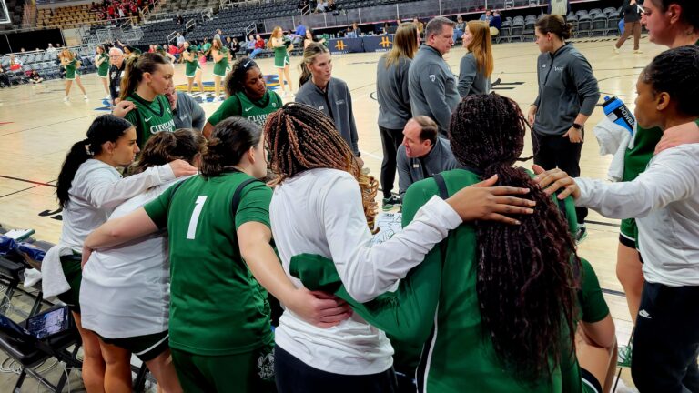 Vikings Qualify for WNIT