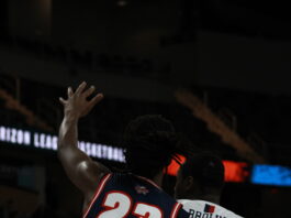 Titans Tower Over RMU to Advance to Horizon League Title Game