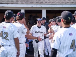 Oakland Splits Tournament Doubleheader, Keeps Championship Hopes Alive